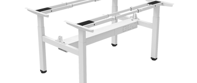 オフィス家具座り立つデスクの利用:市場動向と技術的洞察